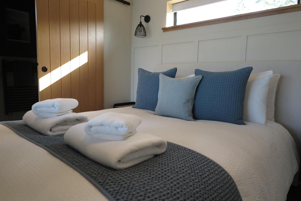 Angusfield Cabins Sconser Bagian luar foto